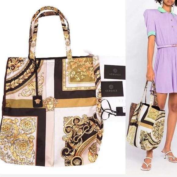 Versace Tote (SOLD OUT) - Picture 1 of 11